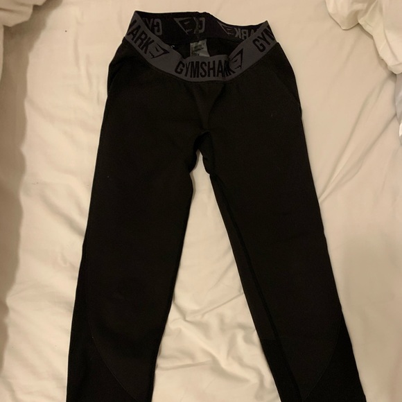 BRAND NEW Full length gym shark leggings - Picture 1 of 2